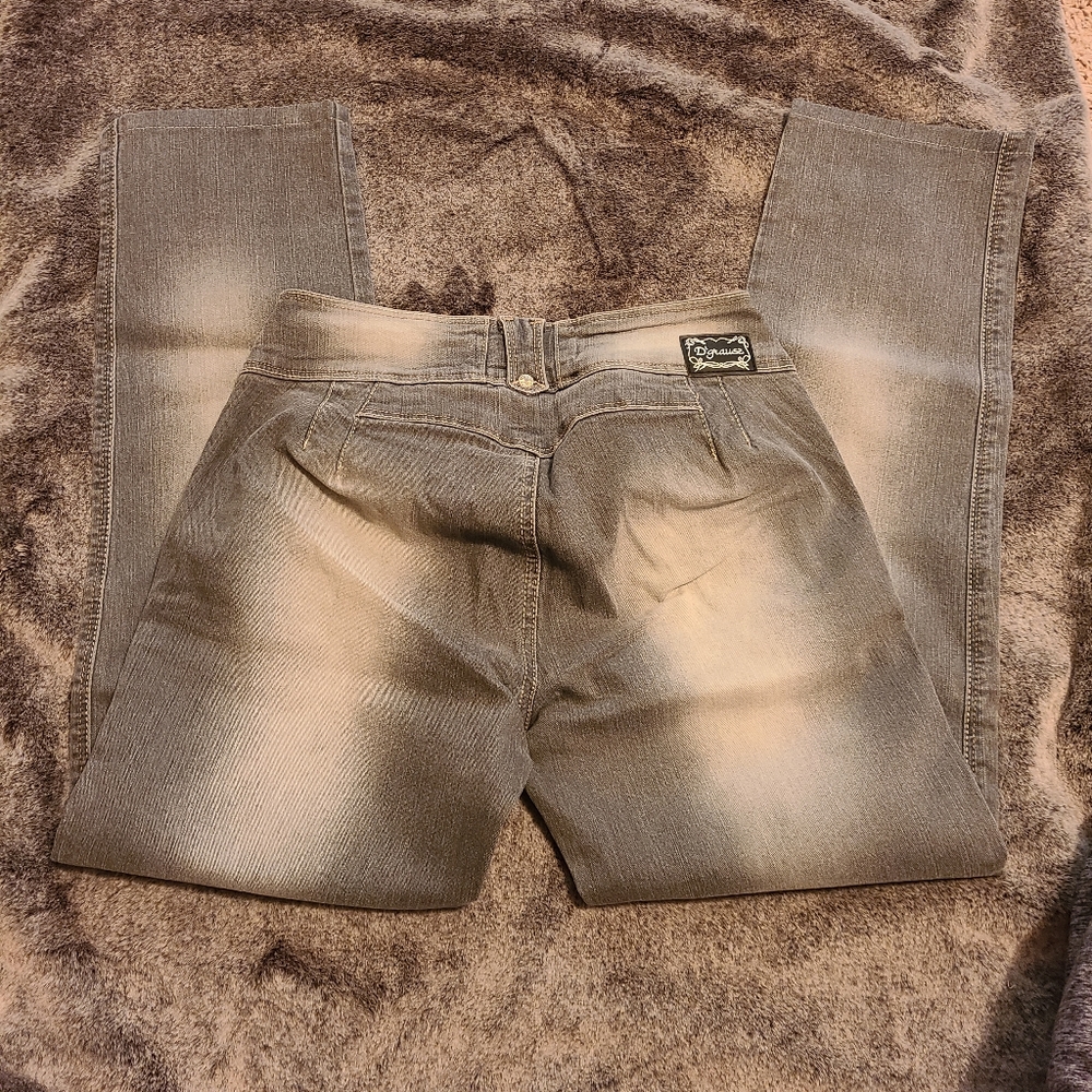 Gray Jeans - Picture 2 of 4